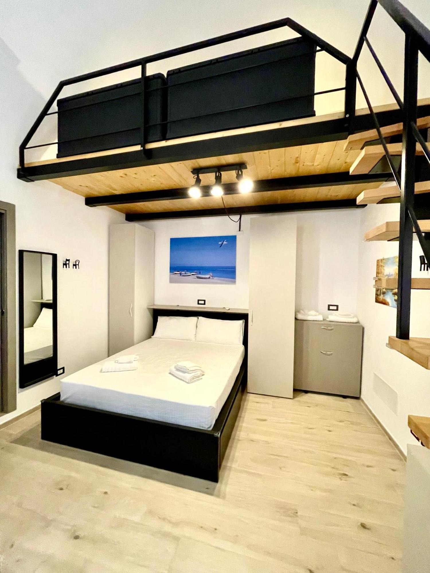 Grothouse Apartment ฟีนาเลลีกูเร ภายนอก รูปภาพ