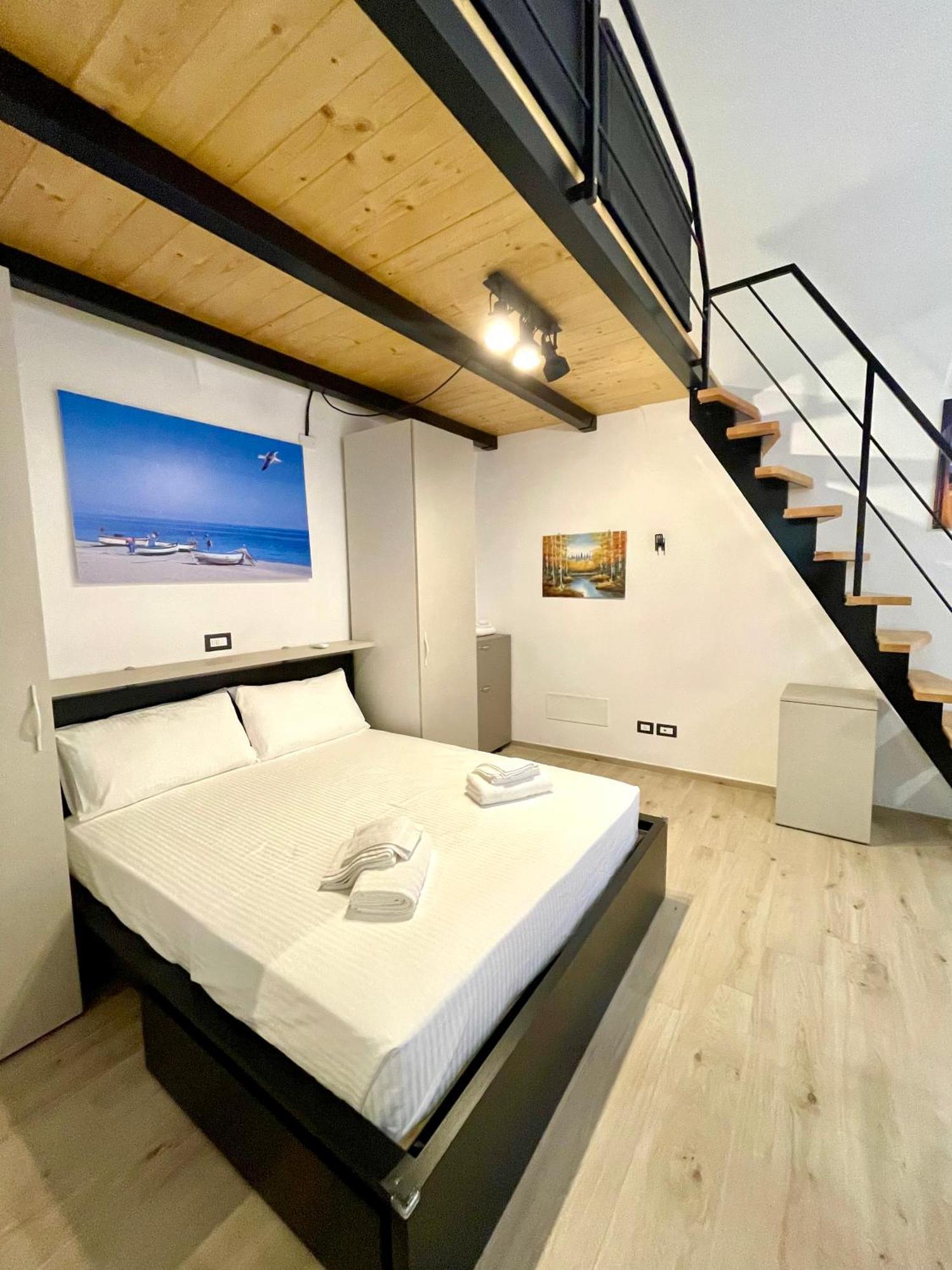 Grothouse Apartment ฟีนาเลลีกูเร ภายนอก รูปภาพ