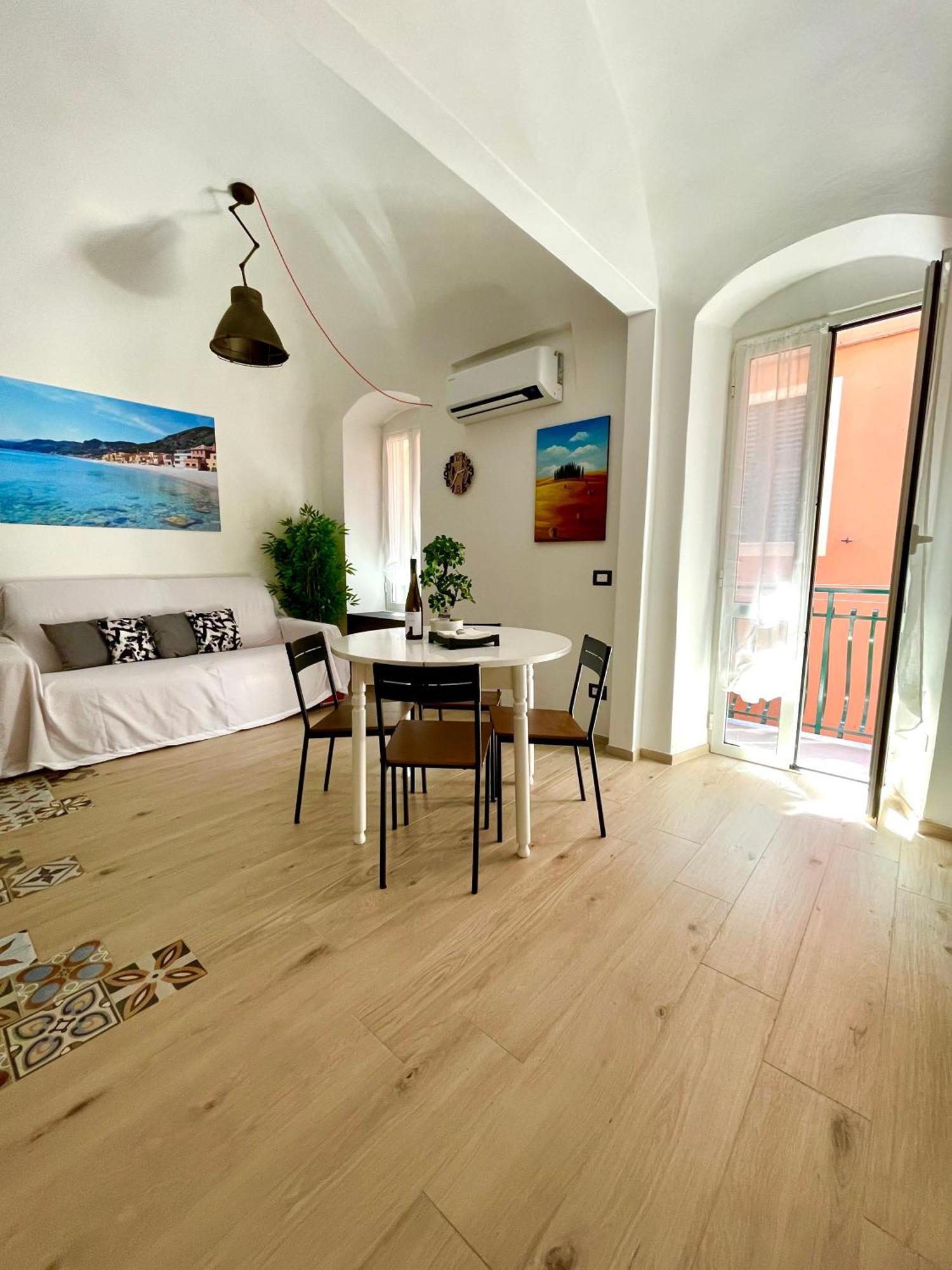 Grothouse Apartment ฟีนาเลลีกูเร ภายนอก รูปภาพ